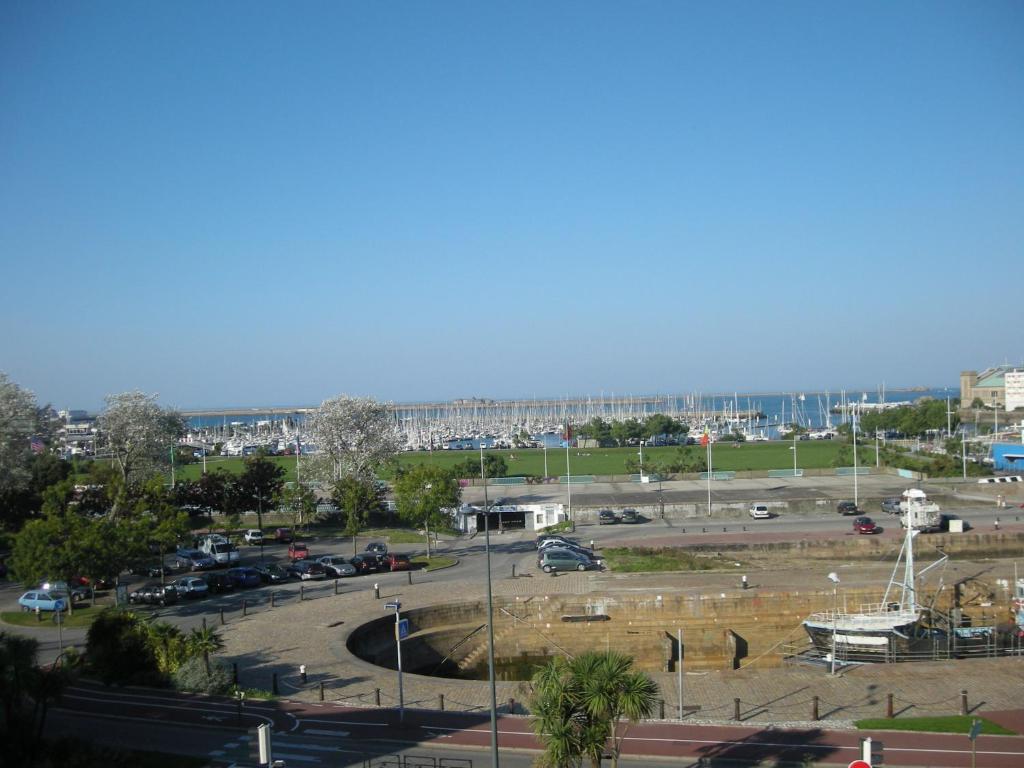 Hotel La Renaissance Cherbourg-en-Cotentin Cameră foto