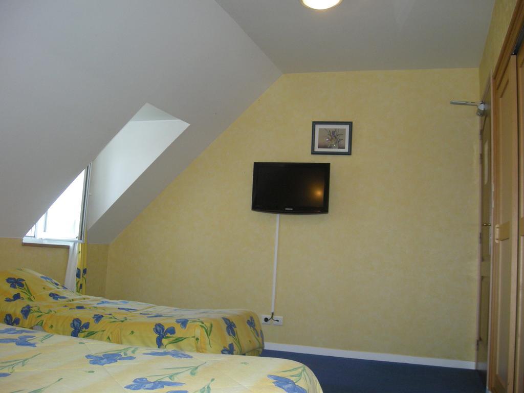 Hotel La Renaissance Cherbourg-en-Cotentin Cameră foto