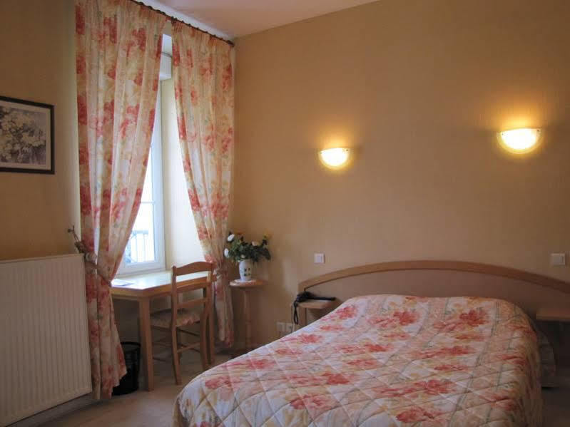 Hotel La Renaissance Cherbourg-en-Cotentin Exterior foto
